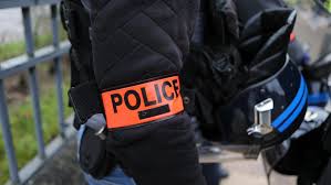 عرض الملف الشخصي الكامل على linkedin . Delh6gclhxbrem