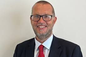 Sam Bedford's Instagram, Twitter & Facebook