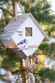 Stilvolles dänisches design robust verarbeitet in liebevoller handarbeit. Diy So Baust Du Ein Tolles Vogelfutterhaus Fur Den Garten Selbst Sinnenrausch Der Kreative Diy Blog Fur Wohnsinnige Und Selbermacher
