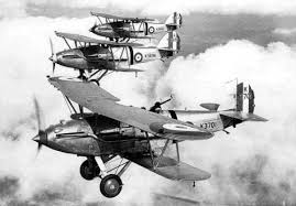Hawker Audax light bombers in flight | Vintage aircraft, Aircraft ...