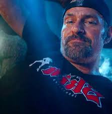 Hello everyone I'm in palatka my name is Mike I'm new here hit me up in chat