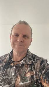 Aw…Dan around 24 years old.❤️