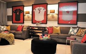 A modern girly media room design: 35 Ideas To Organize And Decorate A Teen Boy Bedroom Digsdigs