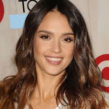 Beauty junkie, style obsessed, terrible speller, loyal friend, foodie, tequila lover and travel pro. Jessica Alba Ombr 233 Hair Jessica Alba Debuts Lighter Look On Instagram