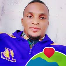 Happy Valentine's Day to the best Valentine in the whole wide world. Happy  Love day everyone! ♥️