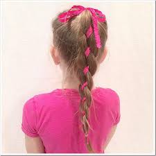 However, these hairstyles for girls can come together with even the tiniest bit of effort. 20 Easy Christmas Hairstyles For Little Girls