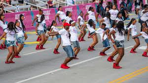 Parties, tours & vip access. Kentucky Derby Festival Marathon 2021 Dates