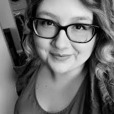 Jayne Saunders's Instagram, Twitter & Facebook