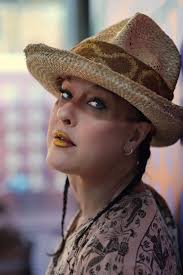 Photos from last Thursday June Colour Walk of Sandra with Florent Bidois  and the inimitable Maur Valance 📸🤩