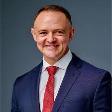 Vcom3D leadership Carol Wideman and Ed Sims with William Wennberg, CEO at  TacMed Solutions™ Great networking at IMSH 2025.