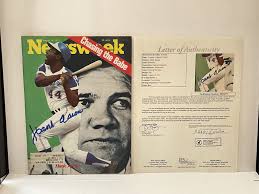 HANK AARON SIGNED BASEBALL