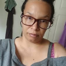 Lyn Whitcomb's Instagram, Twitter & Facebook