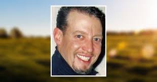 Lorrie Harper's Instagram, Twitter & Facebook