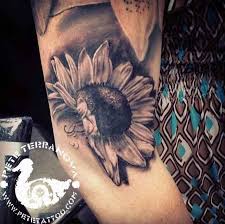 Black And Grey Sunflower Tattoo Designs Black And Gray Sunflower Tattoo Tattoos Popular Tattoos Sunflower Tattoo