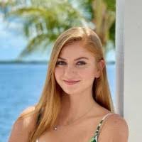 Cassie Dorris's Instagram, Twitter & Facebook