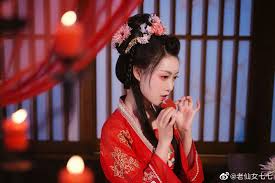 摄影 莫尛貘出镜 老仙女七七 七七老公化妆 菇小柒的柒大姑汉服 绛悠堂汉服 华姿仪赏汉服场地 一只貘摄影工作室师傅 知竹zz 疯子charles 扶卮 流云蕊