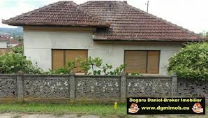 Casă de vanzare in hateg, jud. Facebook