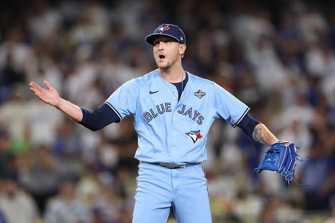 Blue Jays deal former closer Jeff Hoffman to Twins | Toronto Sun