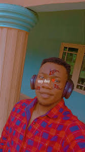 Never be bullied into silence 🔕 Never allow yourself to be made a victim.  Accept no one's definition of your life Define yourself. Good morning  sweetheart 💞 Happy weekend famz More love