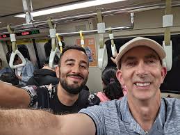 For several years now, I've been hosting travellers through Couchsurfing —  and this week, I had the pleasure of welcoming my 300th guest! 🎉 Ashraf,  from Iraq, is currently exploring Taiwan as