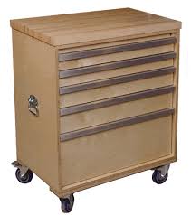 There is nothing quite like having the right tool for the job, and once you have the tools, secure handy storage is a priority. Build A Deluxe Tool Storage Cabinet Extreme How To