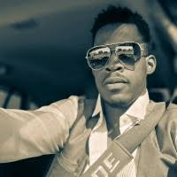 500+ "|desmond" profiles