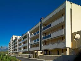 L'appartamento inserito al terzo piano, di una delle tre palazzine con facciate. Marco Polo Viareggio Vendita Appartamenti Di Pregio Viareggio Appartamenti In Vendita Finedil