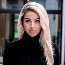 Kristin Tabor's Instagram, Twitter & Facebook