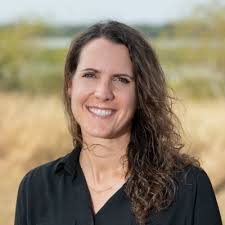 Thank you, Friends of Padre, for awarding these scholarships! Your support  empowers our students and ensures Captain Billy Sandifer's legacy continues  to inspire. Congratulations to Pollack lab…