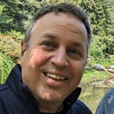 Mike Tippett's Instagram, Twitter & Facebook