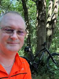 Riding the Le Tour up Prefumo Canyon Rd