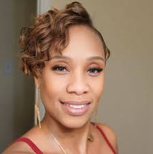 Happy 32nd Birthday to myself🎉🎂🥰. This next chapter of life is mine. May  my birthday mark the beginning of a year filled with bold steps and great  achievements.🎉🎉🎉