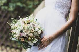 Vestidos De Novia Para Embarazadas Tu Pancita Estara Comoda Y Te Veras Preciosa Estilo De Vida Moda Univision