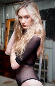 OnlyFans Model in furry - FameRegistry.com