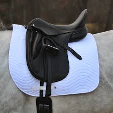 Your western saddle pad protects your horse's back by absorbing and distributing pressure from the weight of you and your saddle. Draper Equine Therapy Dressage Saddle Pads