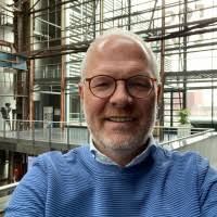 90+ 'Engels' profiles