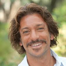 Unique Brothers (2014)