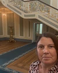I went to wrest park yesterday where a lot of TV and films are filmed  including Downton Abbey, the Crown and of course Bridgerton. I did a  filming tour which included quite