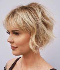 Coiffures Tendance En 2020 Les 6 Coupes De Cheveux Les Plus Chic Coiffures Mode Et Beaute Zenidees Tendances Coiffures Coiffure Coupe De Cheveux