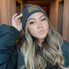 Janet Caputo Karp (@janetcap)