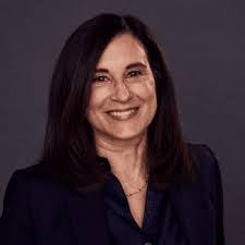 Heidi Goldstein's Instagram, Twitter & Facebook