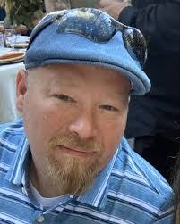 Henry Merten's Instagram, Twitter & Facebook