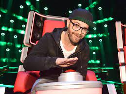 Gemeinsam mit ihrem coach mark forster performt jessica schaffler dessen neuen song einmal. Mark Forster Will Seine The Voice Kollegen Leiden Sehen Trend Magazin The Voice The Voice Of Germany Mark Forster