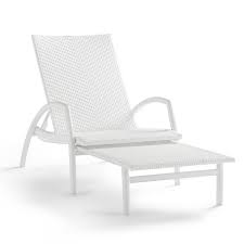 11 Best Pool Lounge Chairs In 2021 Outdoor Chaise Lounges For Pools