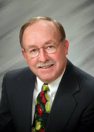 We got some very sad news over the weekend . . Roger Pollock, a greatly  loved long-time Apple Blossom volunteer, passed away