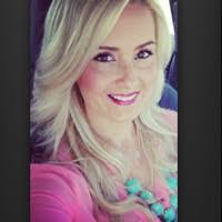 Kelly Noto's Instagram, Twitter & Facebook