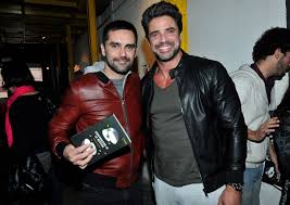 Gonzalo heredia y un interesante cambio de perfil: Gonzalo Heredia Presento Su Libro Construccion De La Mentira