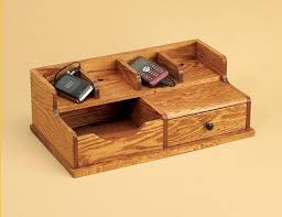 Build A Charging Station Gonna Have To Try This Woodworking Projects Small Wooden Desk Wooden Desk Organizer