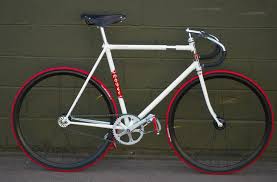 Beberapa bulan yang lalu banyak bebudak menaiki basikal fixie tetapi kini mereka kembali menaiki ex5 kerana lebih chill dan boleh. Basikal Fixie Posts Facebook