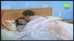 عادل إمام في البوس معندوش يا امه ارحمينى صررريخ ضحك Youtube